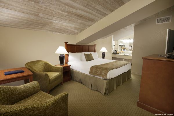 INN OF THE HILLS HOTEL AND CONFERENCE (Kerrville)